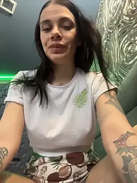 Snapshot of Queen_of_pain chatting on February 8, 7:12 am Queen of pain online show from February 8, 7:12 am