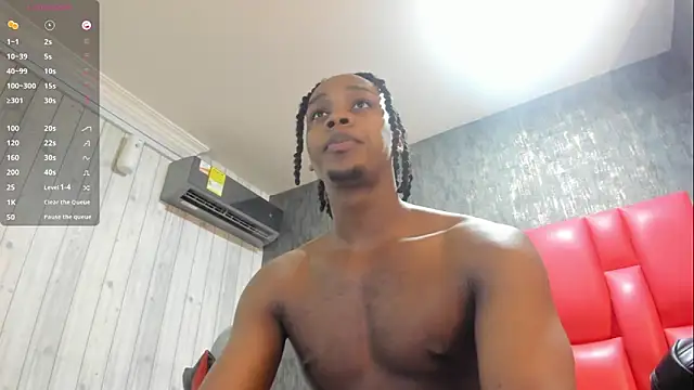 Snapshot of DominicSccott chatting on June 28, 1:06 pm DominicSccott online show from June 28, 1:06 pm