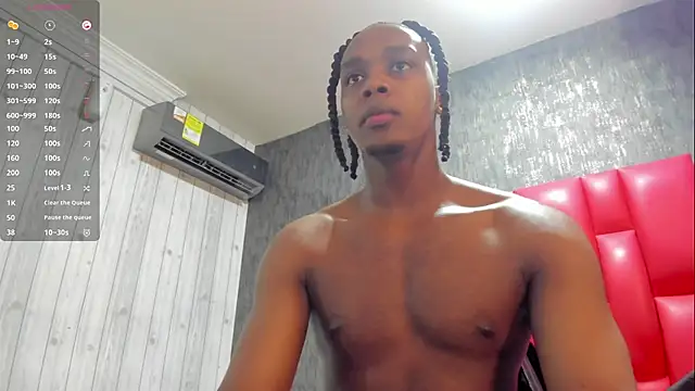 Snapshot of DominicSccott chatting on July 3, 12:55 pm DominicSccott online show from July 3, 12:55 pm