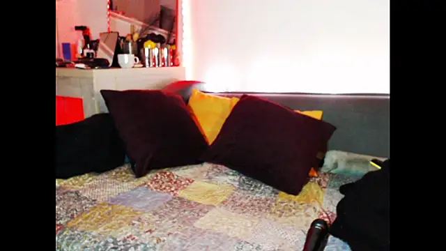 welliza online show from December 23, 2:45 am