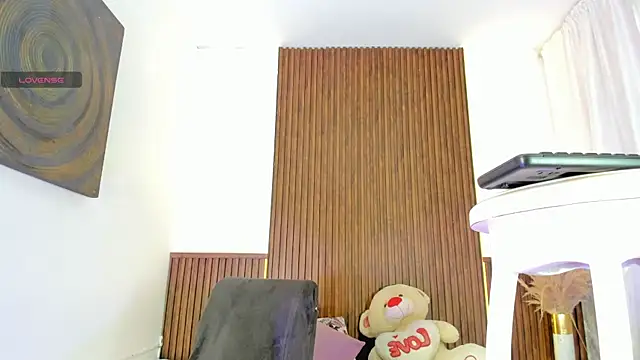 BunnyHotsx online show from September 26, 5:22 am