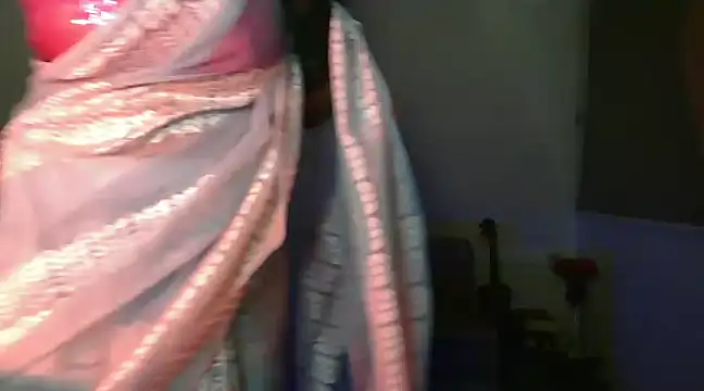 Snapshot of vanyaaurmohan chatting on December 12, 7:59 pm vanyaaurmohan online show from December 12, 7:59 pm