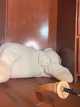 bella-lana2000 online show from December 22, 9:09 pm