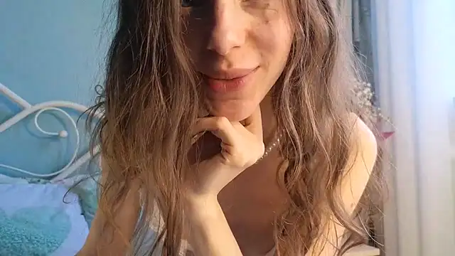 Snapshot of you_desire chatting on March 12, 8:08 am you desire online show from March 12, 8:08 am