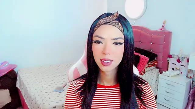 Tanedra collings online show from October 9, 3:48 am