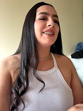 Snapshot of Nicollemays chatting on October 8, 2:25 pm Nicollemays online show from October 8, 2:25 pm