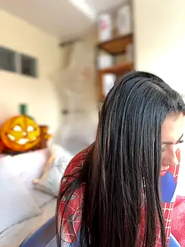 Snapshot of Nicollemays chatting on October 11, 3:10 pm Nicollemays online show from October 11, 3:10 pm