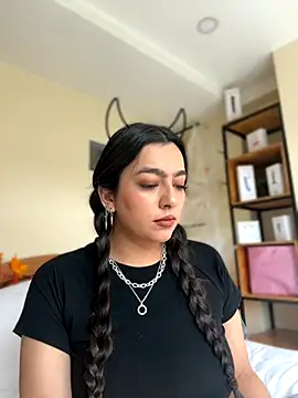 Snapshot of Nicollemays chatting on November 10, 3:22 pm Nicollemays online show from November 10, 3:22 pm