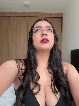 Nicollemays online show from May 12, 2:14 pm
