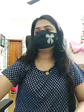 Snapshot of Suvosri chatting on January 11, 11:02 am Suvosri online show from January 11, 11:02 am