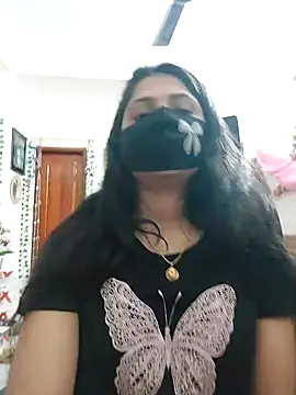 Snapshot of Suvosri chatting on January 18, 11:43 am Suvosri online show from January 18, 11:43 am