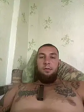Snapshot of shy-boy-1999 chatting on July 7, 12:31 pm shy-boy-1999 online show from July 7, 12:31 pm