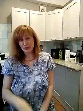 DonnaMagdalena online show from January 22, 7:25 am