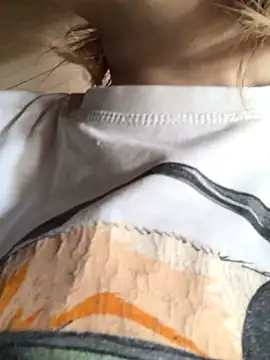 Snapshot of _Sweet_Love_ chatting on March 22, 9:02 am Sweet Love online show from March 22, 9:02 am