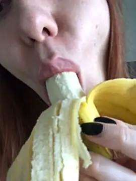 Snapshot of _Sweet_Love_ chatting on April 16, 1:12 pm Sweet Love online show from April 16, 1:12 pm