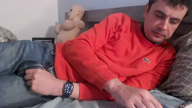 freddy0222222 online show from December 4, 12:25 pm