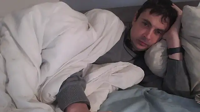 freddy0222222 online show from December 17, 12:00 pm