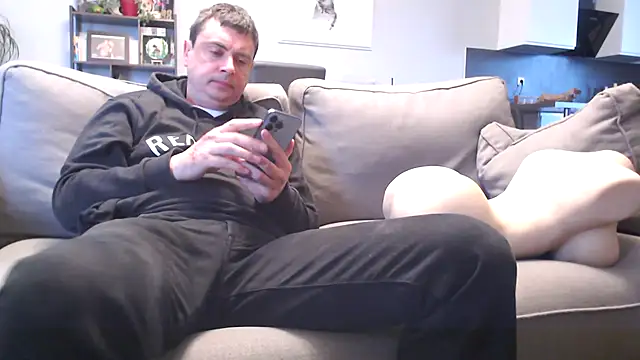 freddy0222222 online show from May 3, 6:30 am
