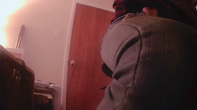 hottottrot691 online show from November 28, 10:01 pm