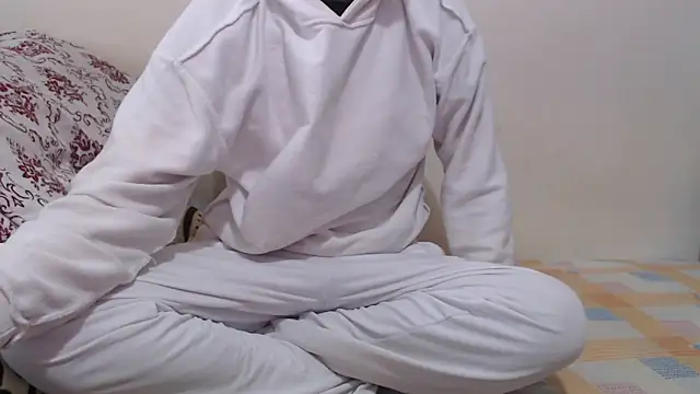 Alexdelarge323 online show from January 6, 11:47 am