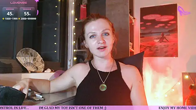 Cassie Wild online show from May 7, 1:05 pm