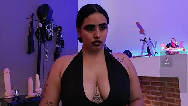 MariaGaitan online show from January 7, 7:05 pm