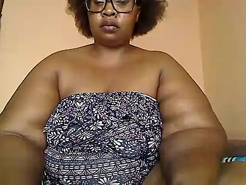 ZOQULUx online show from February 13, 7:35 am