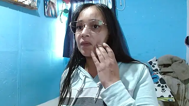 clarisse69 online show from January 21, 8:54 pm