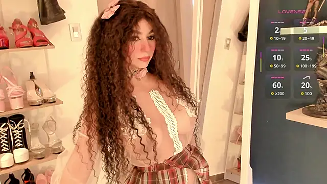 Snapshot of Orianna_reed_ chatting on February 25, 1:04 am Orianna reed online show from February 25, 1:04 am