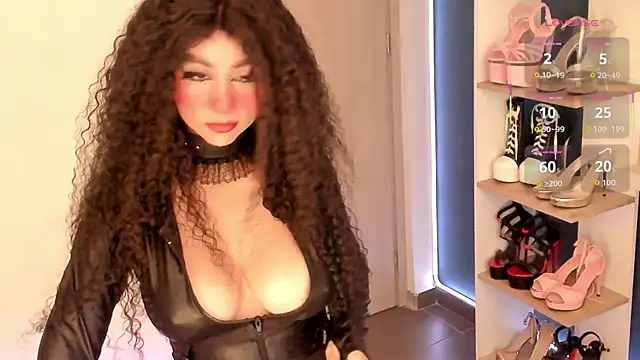 Orianna reed  online show from May 10, 6:29 am