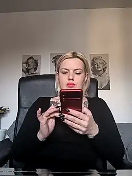 Snapshot of Ladykaos chatting on March 3, 1:17 pm Ladykaos online show from March 3, 1:17 pm