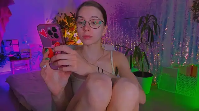 poli   online show from February 27, 3:45 pm