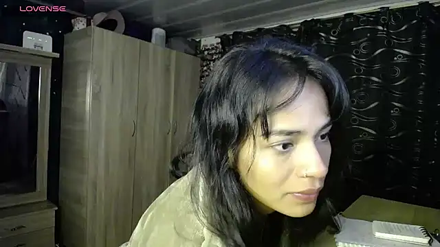 Snapshot of Samara_Beltran chatting on February 14, 10:49 am Samara Beltran online show from February 14, 10:49 am