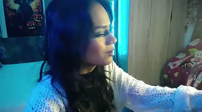 Snapshot of Samara_Beltran chatting on February 27, 5:45 am Samara Beltran online show from February 27, 5:45 am