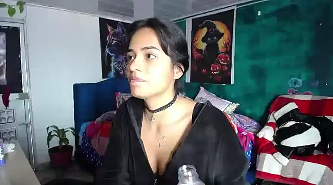 Snapshot of Samara_Beltran chatting on March 15, 6:10 pm Samara Beltran online show from March 15, 6:10 pm