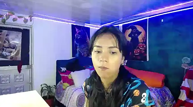 Snapshot of Samara_Beltran chatting on March 17, 3:36 am Samara Beltran online show from March 17, 3:36 am