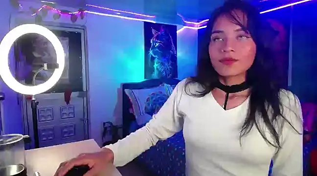 Snapshot of Samara_Beltran chatting on March 19, 6:03 am Samara Beltran online show from March 19, 6:03 am