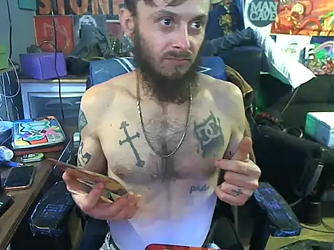 CloudDadddyyy420 online show from February 4, 1:45 am