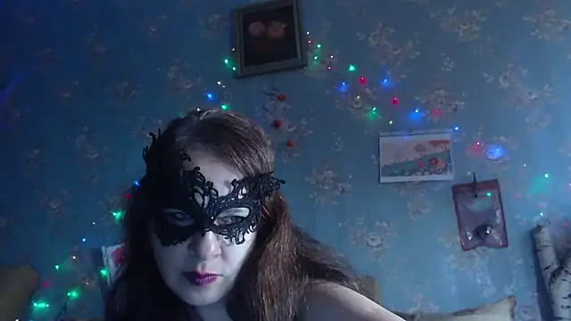 VanezaSmith online show from May 15, 4:30 am