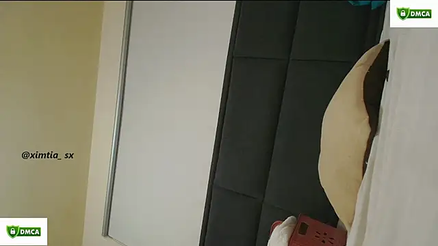 ximtia xs online show from October 28, 2:37 am