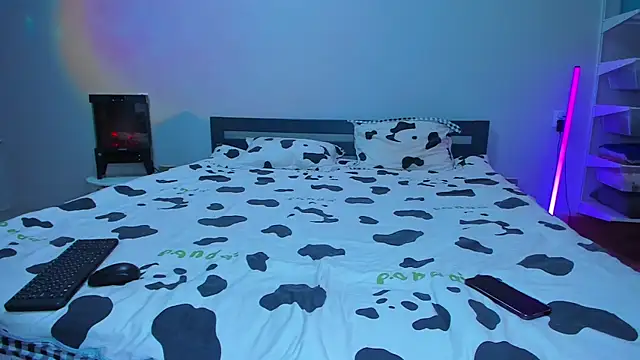 TishaLove online show from October 31, 3:35 pm