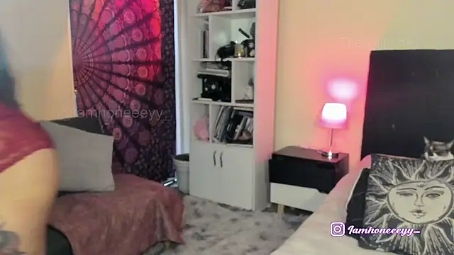 Thedollhoney online show from July 27, 3:41 pm