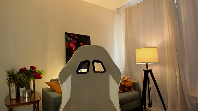 Snapshot of lit_asella chatting on February 17, 8:11 am lit asella online show from February 17, 8:11 am