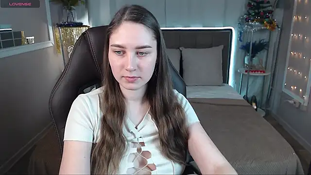 MollyBrams online show from December 10, 9:55 am