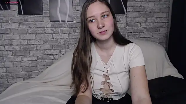 MollyBrams online show from December 12, 3:59 pm