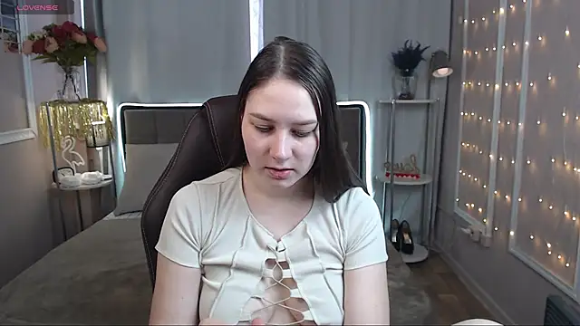 MollyBrams online show from March 9, 4:16 am
