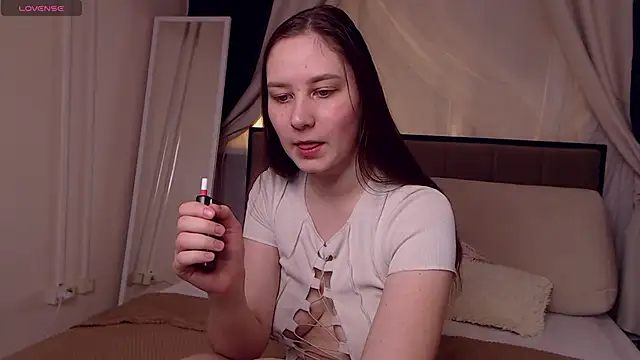 MollyBrams online show from March 11, 2:51 pm