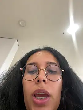 Annya-sweet online show from February 11, 5:50 pm