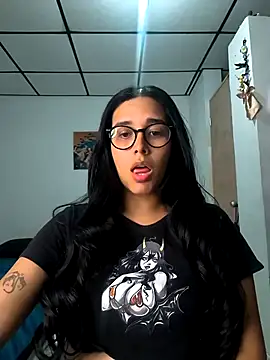 Snapshot of Annya-sweet chatting on February 20, 9:48 pm Annya-sweet online show from February 20, 9:48 pm