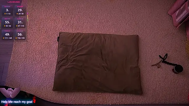 Redhead Shark new online show from February 28, 9:16 pm